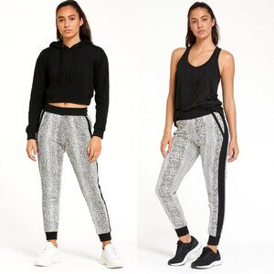 MICHI Activewear Python Snakeskin Print Jogger Pants size L Pockets Athleisure